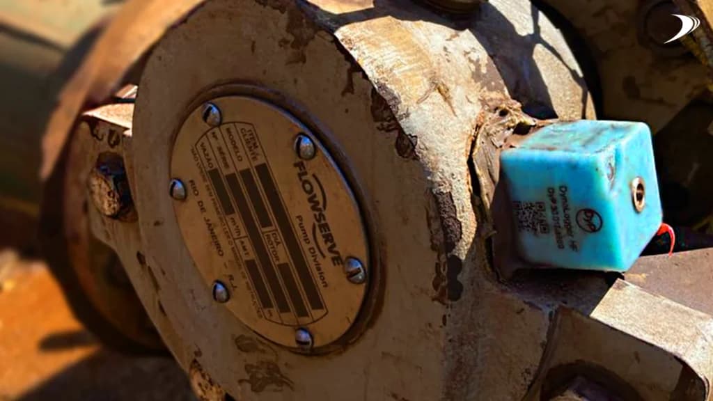 Detecting water pump bearing failure